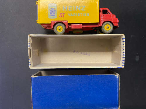 DINKY TOYS 923 Big Bedford Van (Heinz) Good Original Box  - LOW START VALUE R4200!